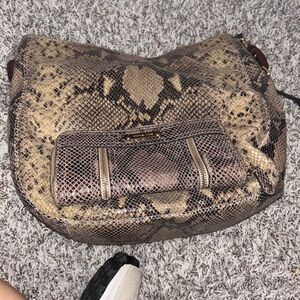 Michael kors purse and matching wallet